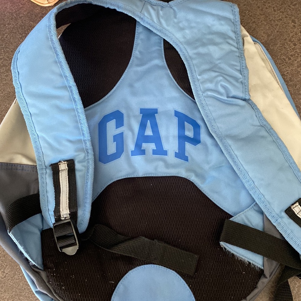 GAP backpack - Picture 2 of 2